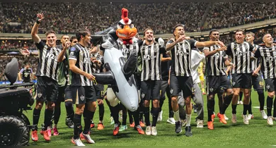 Imagem ilustrativa da notícia: Após jogão, Atlético bate o Santos e vai à semi da Sul-Americana