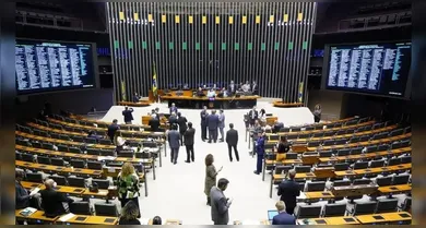 Imagem ilustrativa da notícia: Câmara dos Deputados abre concurso com 66 vagas e salário de R$ 30,8 mil