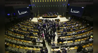 Imagem ilustrativa da notícia: Renovação da Câmara federal chegou a 35%; veja nova composição da Casa