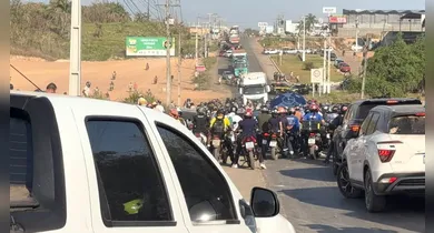 Imagem ilustrativa da notícia: Protesto por falta d'água bloqueia a BR-230 em Marabá