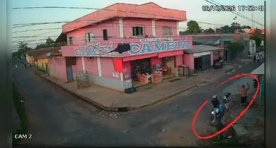 Imagem ilustrativa da notícia: Dupla de moto assalta morador na porta de casa em plena luz do dia
