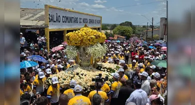 Imagem ilustrativa da notícia: Círio 2026: Multidão celebra fé pelas águas e ruas de Tucuruí