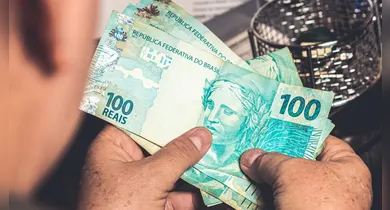 Imagem ilustrativa da notícia: Trabalhadores podem receber até R$ 1.621 de Abono Salarial em 2026