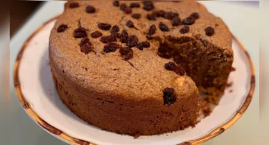 Imagem ilustrativa da notícia: Bolo de banana, maçã e aveia: não leva açúcar e cabe na dieta