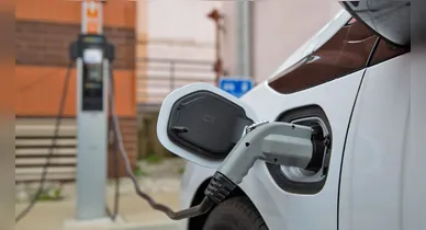 Imagem ilustrativa da notícia: Carro elétrico: de consumidor a bateria sobre rodas