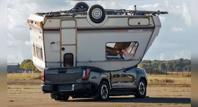 Imagem ilustrativa da notícia: Nova Hilux elétrica resiste a trailer de 760 kg em queda livre