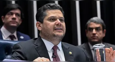 Imagem ilustrativa da notícia: Alcolumbre assina despacho e acelera PEC do fim da 6x1