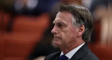 Imagem ilustrativa da notícia: Defesa de Bolsonaro larga caso do ex-presidente após pedido no STF