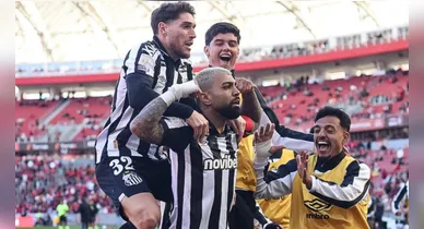 Imagem ilustrativa da notícia: Santos vence o Inter (RS) em jogo de cinco gols fora de casa