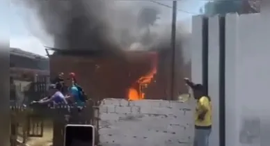 Imagem ilustrativa da notícia: Casa é atingida por incêndio em Salinópolis, no Pará