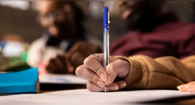 Imagem ilustrativa da notícia: Concursos de nível médio: veja seleções abertas e previstas para 2026 e 2027