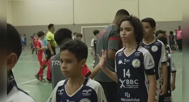 Imagem ilustrativa da notícia: Justiça determina que menina dispute campeonato de futsal com meninos