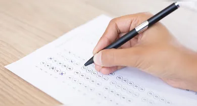 Imagem ilustrativa da notícia: Concursos para juiz em 2026 têm salários de até R$ 37 mil; saiba mais!