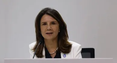 Imagem ilustrativa da notícia: Diretora da COP30 critica EUA por atrapalhar avanços na política climática