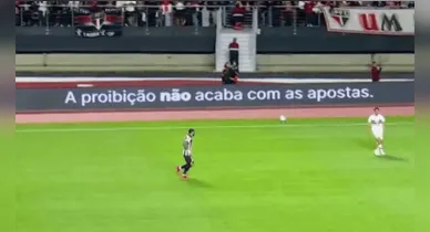 Imagem ilustrativa da notícia: Times protestam contra fim das bets em 29ª rodada do Brasileirão