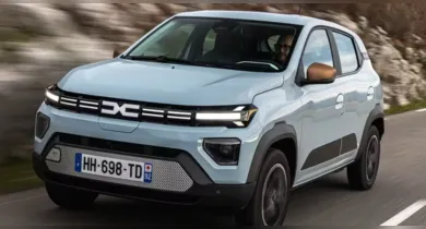 Imagem ilustrativa da notícia: Novo Dacia Spring cresce, ganha tecnologia e mira BYD Dolphin Mini