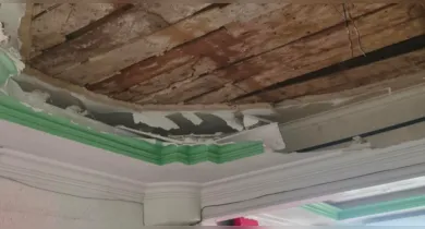 Imagem ilustrativa da notícia: Homem fica ferido após teto de comércio desabar em Belém
