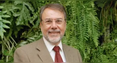 Imagem ilustrativa da notícia: Morre Carlos Monforte, um dos primeiros âncoras da TV brasileira, aos 77 anos