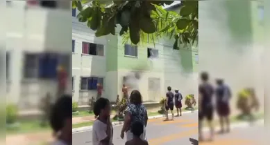 Imagem ilustrativa da notícia: Apartamento no bairro do Tapanã é consumido em incêndio