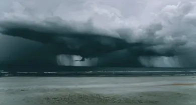 Imagem ilustrativa da notícia: Ciclone extratropical deve trazer temporais e chuvas fortes ao Brasil