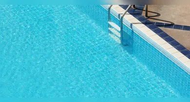 Imagem ilustrativa da notícia: Criança de 4 anos morre afogada em piscina de casa em Marabá