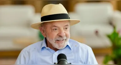 Imagem ilustrativa da notícia: Lula completa 81 anos após vitória histórica e se prepara para 4º mandato