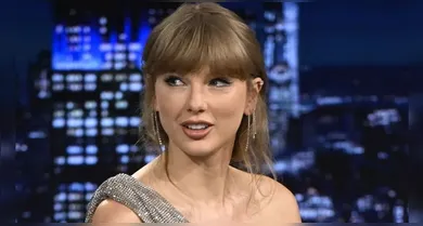 Imagem ilustrativa da notícia: Taylor Swift doa R$ 260 mil a mulher que se feriu ao socorrer adolescentes