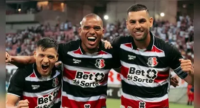 Imagem ilustrativa da notícia: Santa Cruz vence o Floresta e fica um empate da Série B