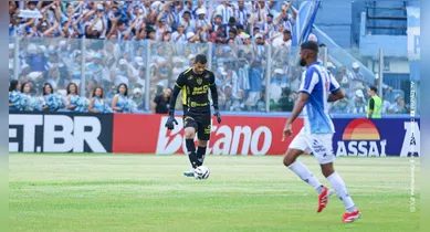 Imagem ilustrativa da notícia: Paysandu: "Se vier disposto, será bem vindo", diz Mesquita sobre Castro