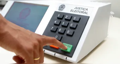 Imagem ilustrativa da notícia: TRE do Pará leva urna eletrônica ao Ver-o-Peso para treinar eleitores
