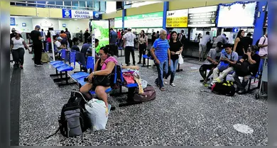 Imagem ilustrativa da notícia: Transporte intermunicipal gratuito para quem vai votar começa hoje