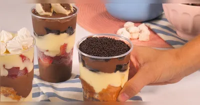 A receita leva cerca de 1h30 de preparo e rende aproximadamente 20 porções.