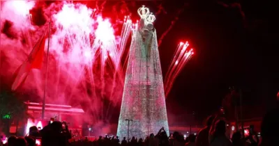 Imagens de Nossa Senhora de Nazaré recebem iluminação rosa em Belém nesta segunda-feira (19/10), em alusão ao Outubro Rosa, campanha de conscientização sobre a prevenção e o diagnóstico precoce do câncer de mama.