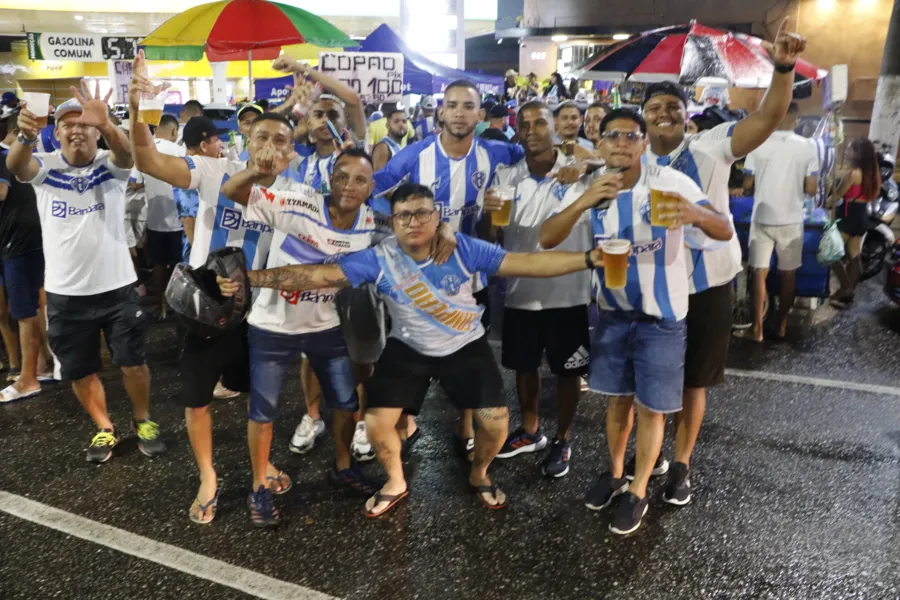 Fiel comemora título do Paysandu na Doca. Confira as imagens