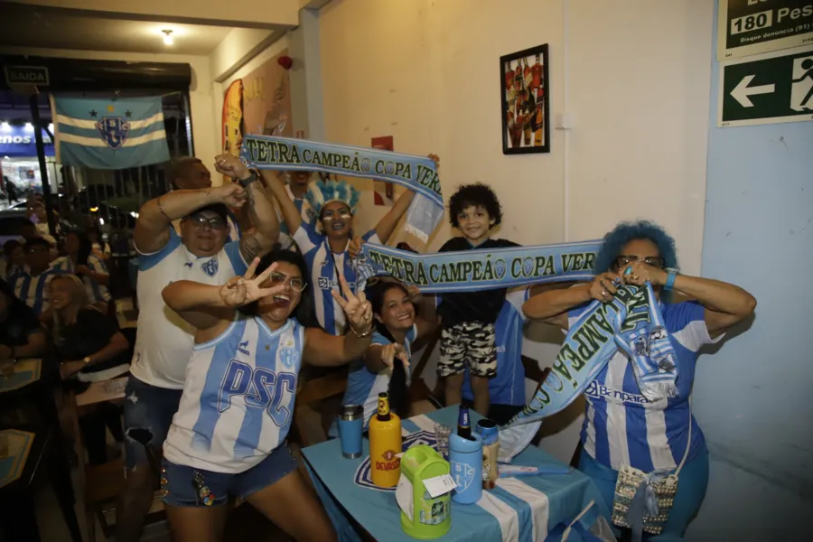 Confira a festa da torcida do Paysandu nos bares e na Doca