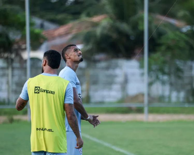 Evoluindo, Paysandu chega "mais leve" para jogo com Operário