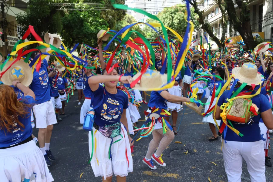 Fotos: veja imagens do terceiro arrastão do Pavulagem 2024