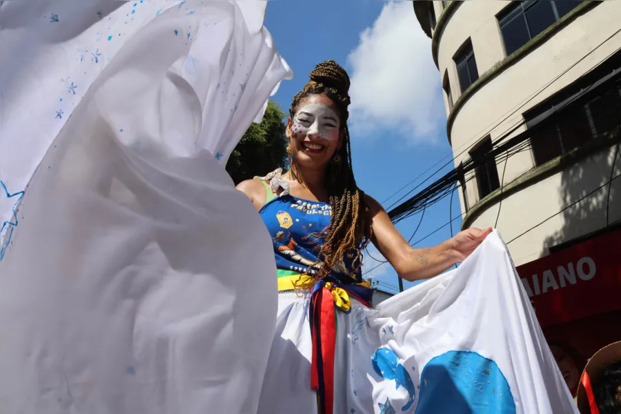 Fotos: veja imagens do terceiro arrastão do Pavulagem 2024