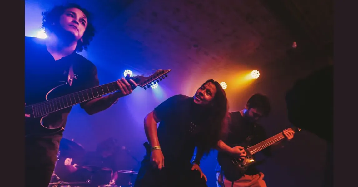 Trio faz som que junta geração Z e "dinossauros" do metal