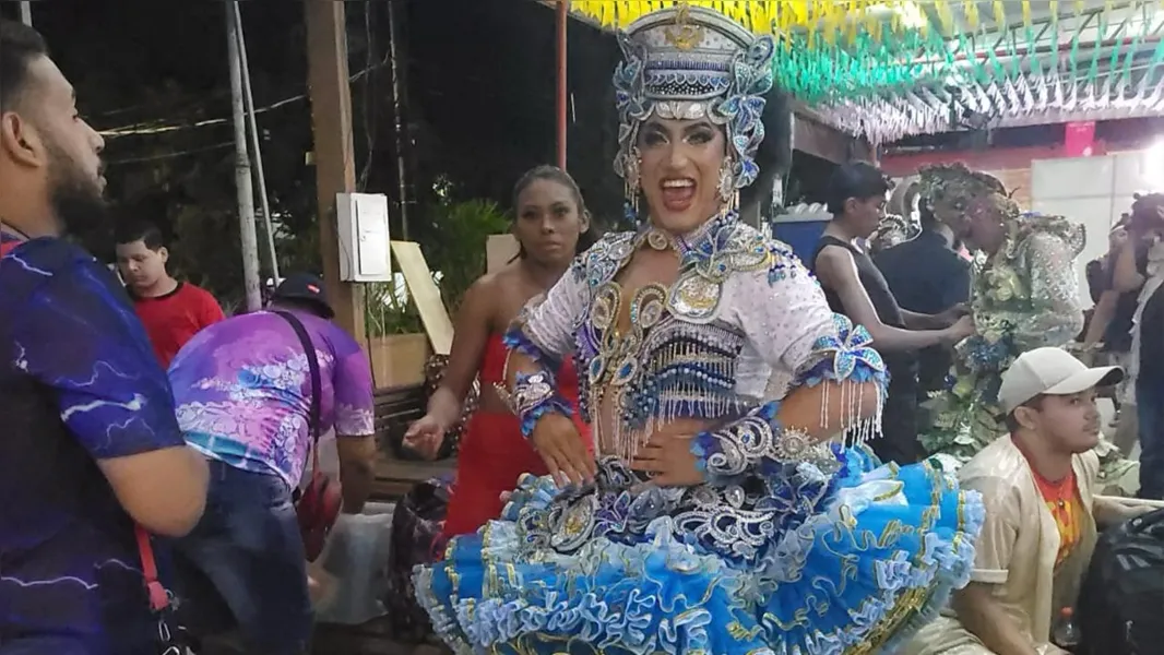 Anáguas, brilhos e babados do Miss Caipira da Diversidade 