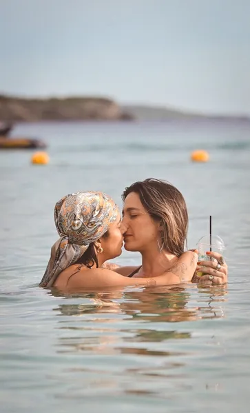 Lauana Prado e Tati Dias curtem férias no Caribe; veja fotos