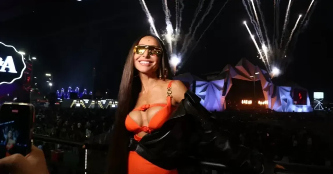 Bruna Marquezine, João Guilherme e outros famosos curtem a 1ª noite do Rock in Rio