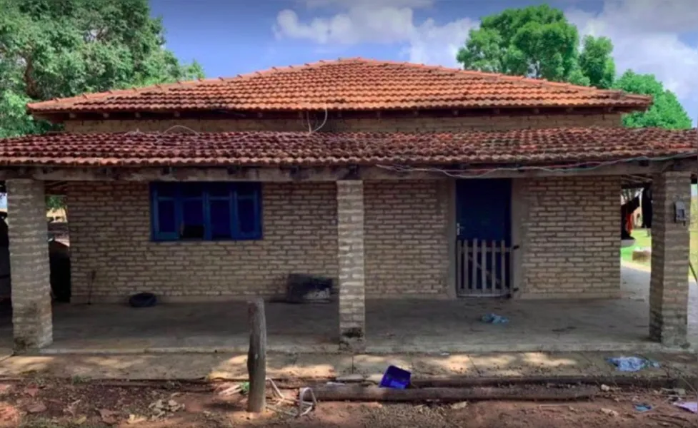 Veja imagens da fazenda de Leonardo envolvida em trabalho escravo