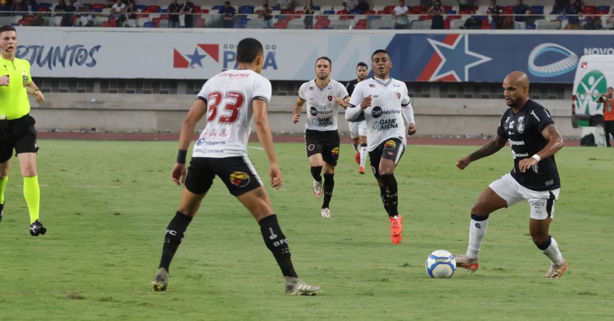 
        
        
            Veja a galeria de fotos de Remo X Botafogo-PB
        
    