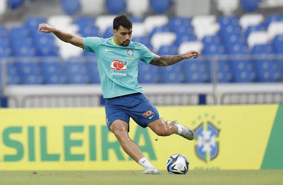 Galeria: confira as fotos do 1º treino da Seleção em Belém