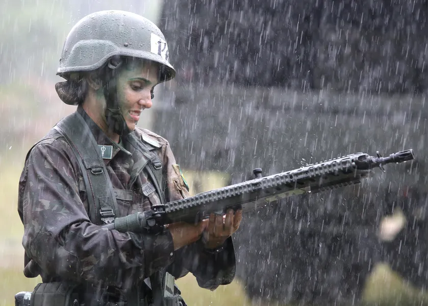 Alistamento militar feminino inicia nesta quarta-feira (1º)