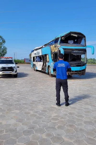 Ônibus envolvido em grave acidente em Xinguara é periciado