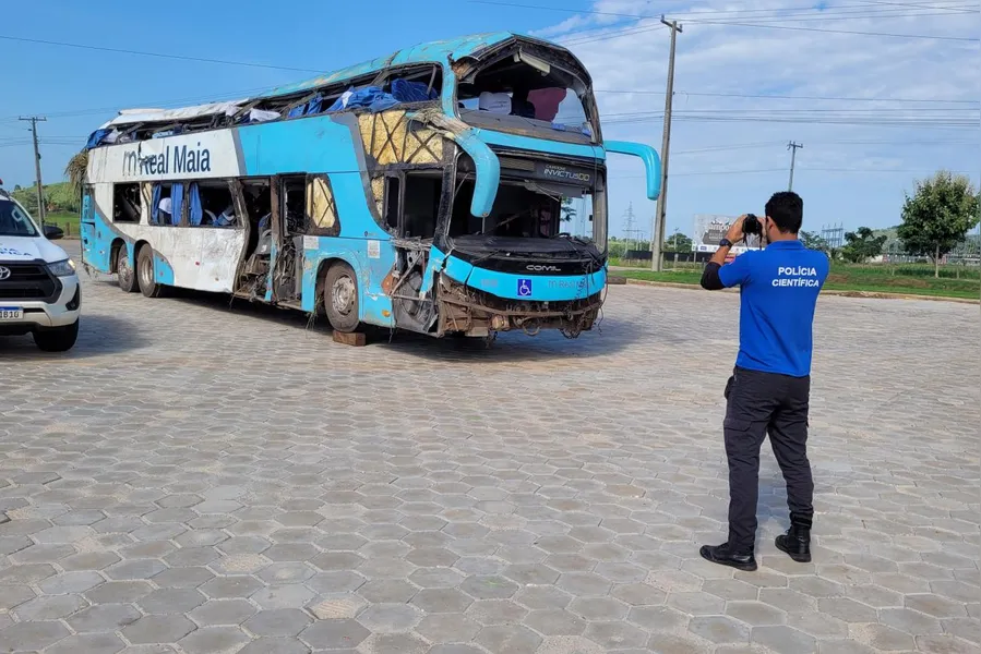 Ônibus envolvido em grave acidente em Xinguara é periciado