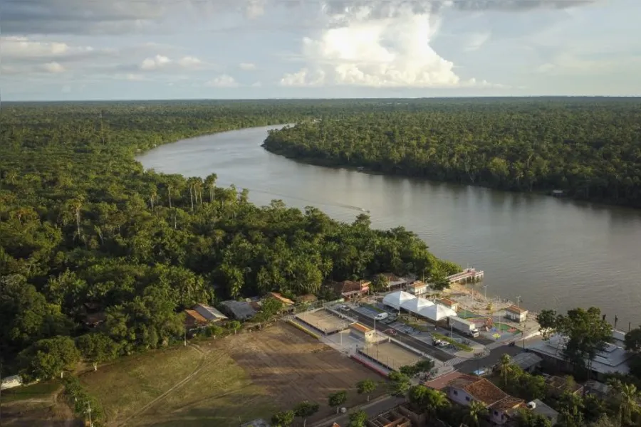 Muaná ganha nova orla com praia artificial no Rio Mocajatuba