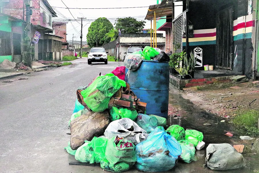 Ananindeua: acúmulo de lixo continua incomodando população